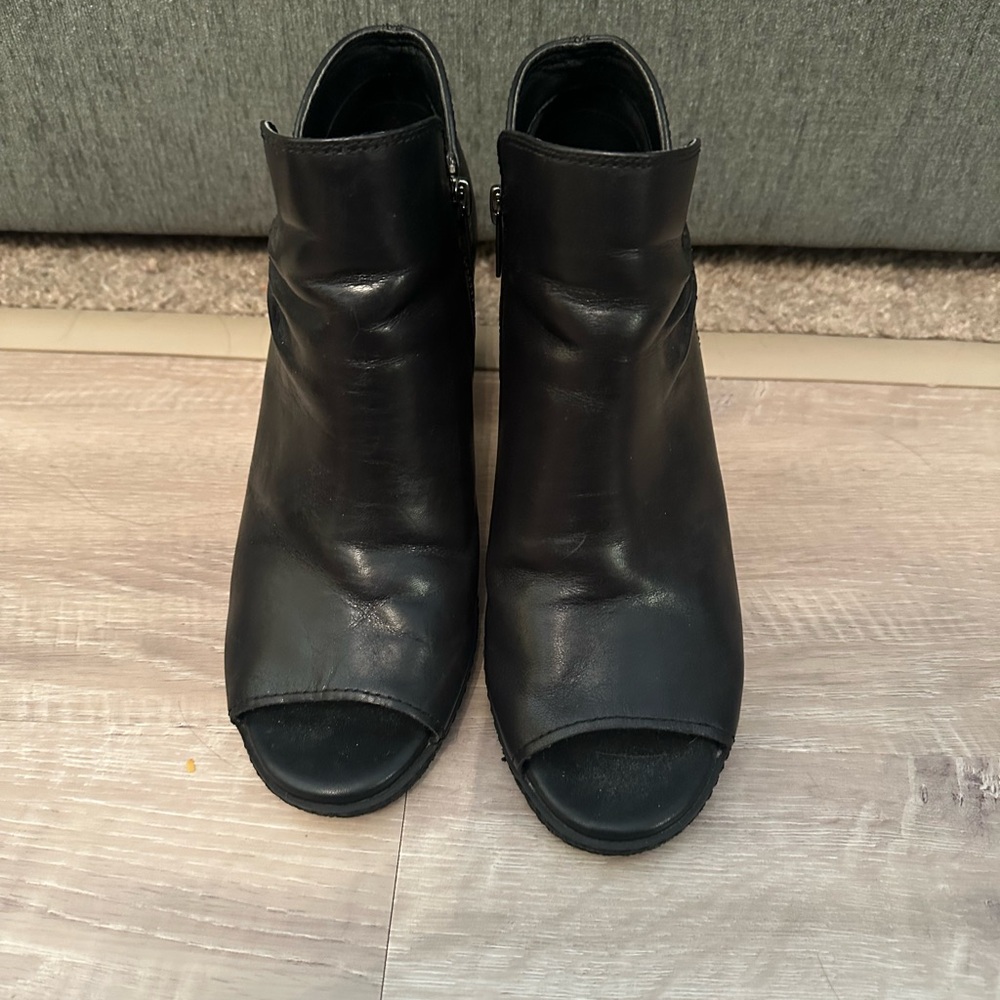 Timberland Black Women's Ankle Booties